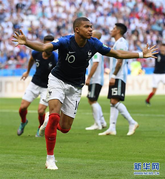 入不了安帅法眼，安东尼本赛季已贡献5球2助，仍未被安帅征召（本季5球2助仍未获征召，安东尼难入安帅法眼）