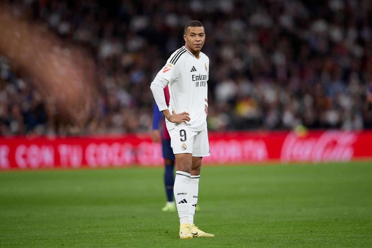 英超前瞻比分预测：利物浦VS桑德兰，柏林赫塔，热刺全部拿下！（英超前瞻及比分预判：利物浦迎战桑德兰，柏林赫塔与热刺全取三分）