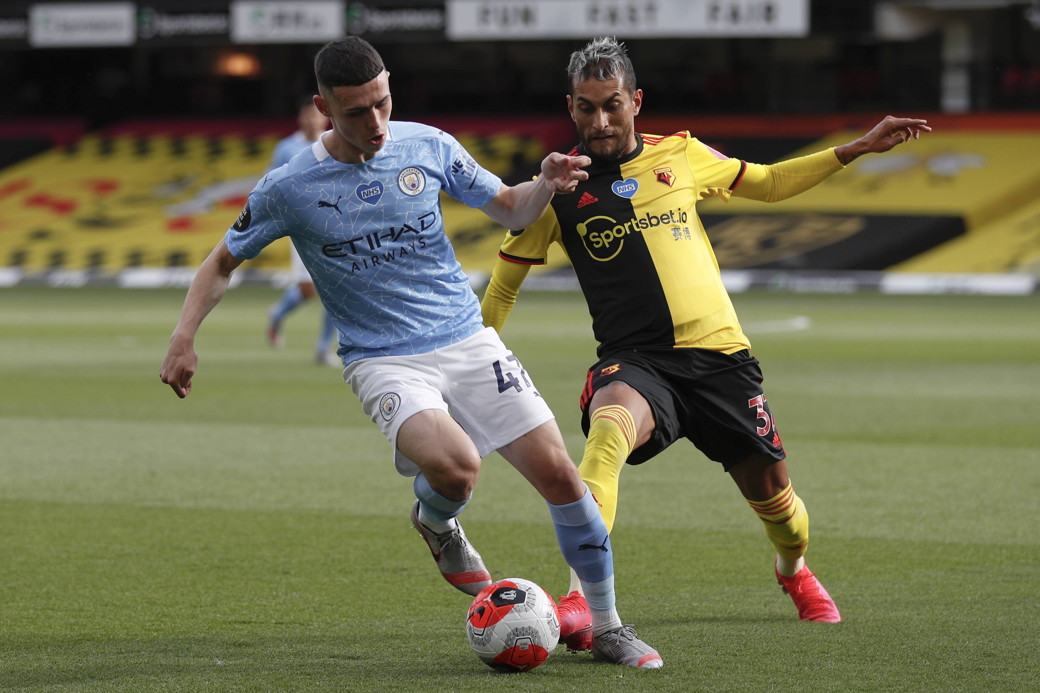 杰克逊在采访中谈到他年轻时朋友们总叫他内马尔：（杰克逊在采访中自曝：年轻时朋友常叫他'内马尔）