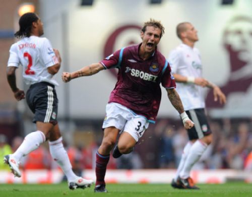 26岁姆巴佩获评10分+MVP：无敌一条龙+飙2世界波,现场视角太牛了（26岁姆巴佩10分满分当选MVP：无解一条龙+连轰两记世界波，现场视角炸裂）