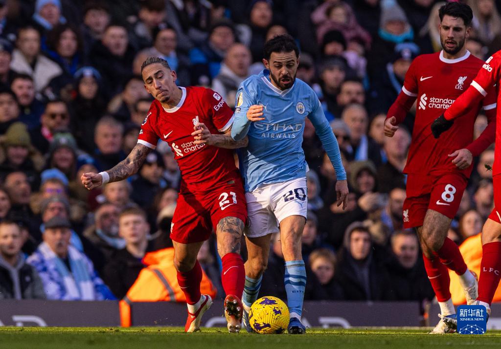狼队战布伦特福德第32分钟才有射门，造英超6年最沉闷开局（狼队战布伦特福德至第32分钟才首射，刷新英超近六年最沉闷开局）