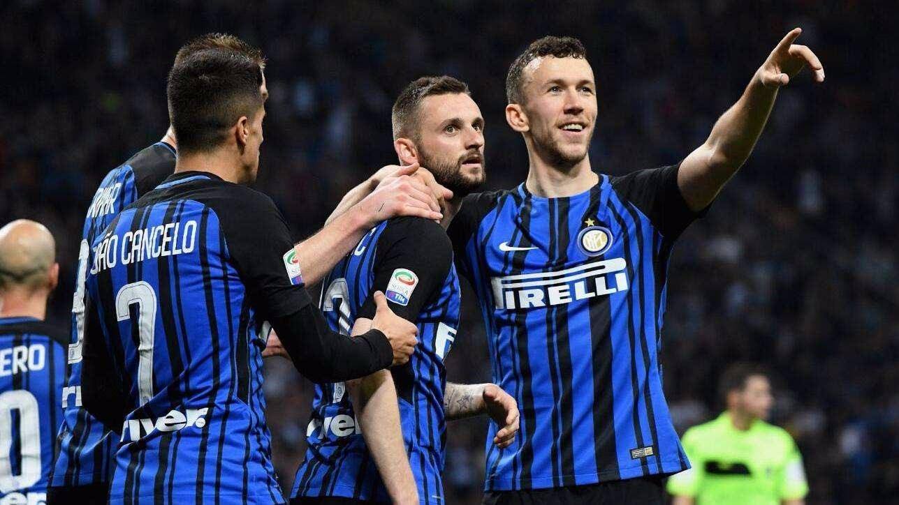 镜报：斯洛特将在48小时内与萨拉赫会面，决定后者未来走向（镜报：斯洛特将于48小时内与萨拉赫会谈，敲定其未来去向）